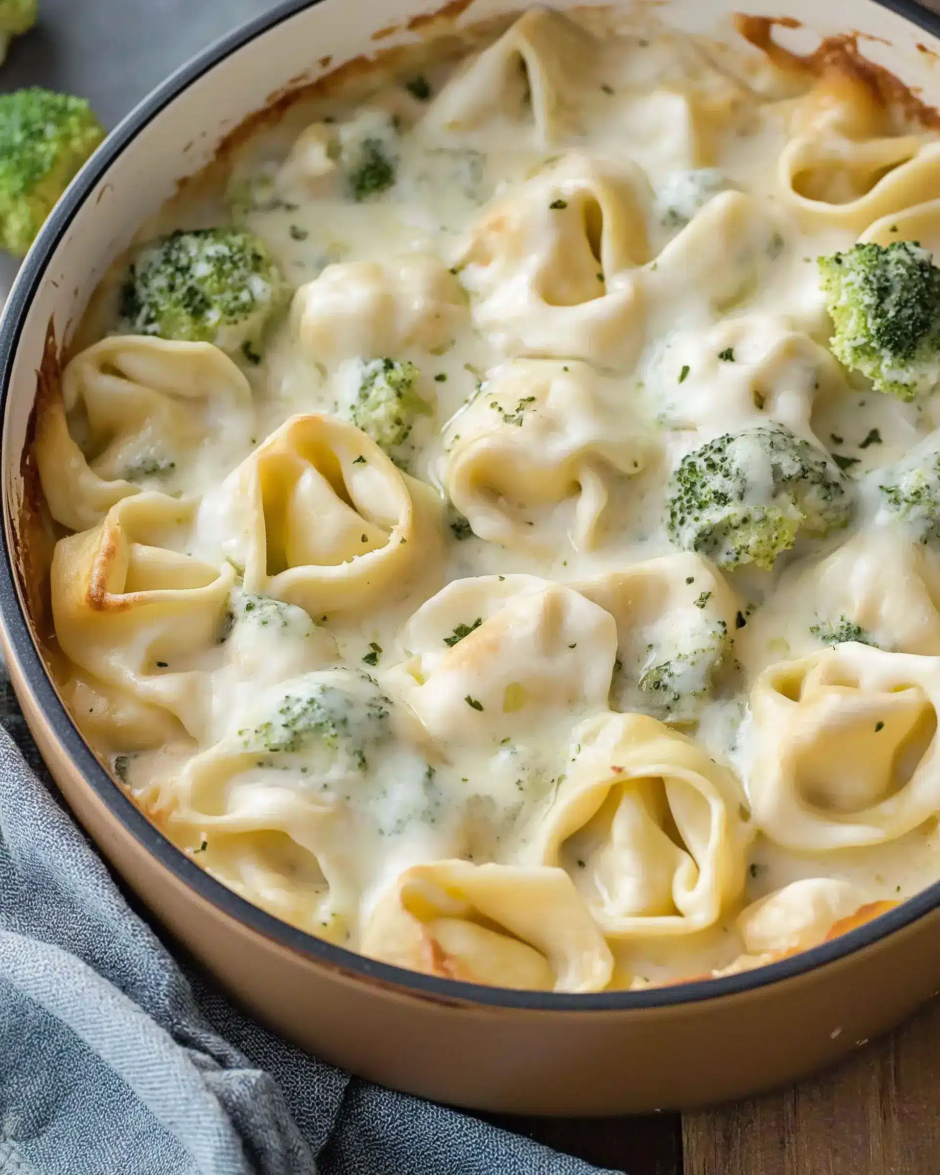 Alfredo Tortellini Bake: A Creamy Delight to Try!