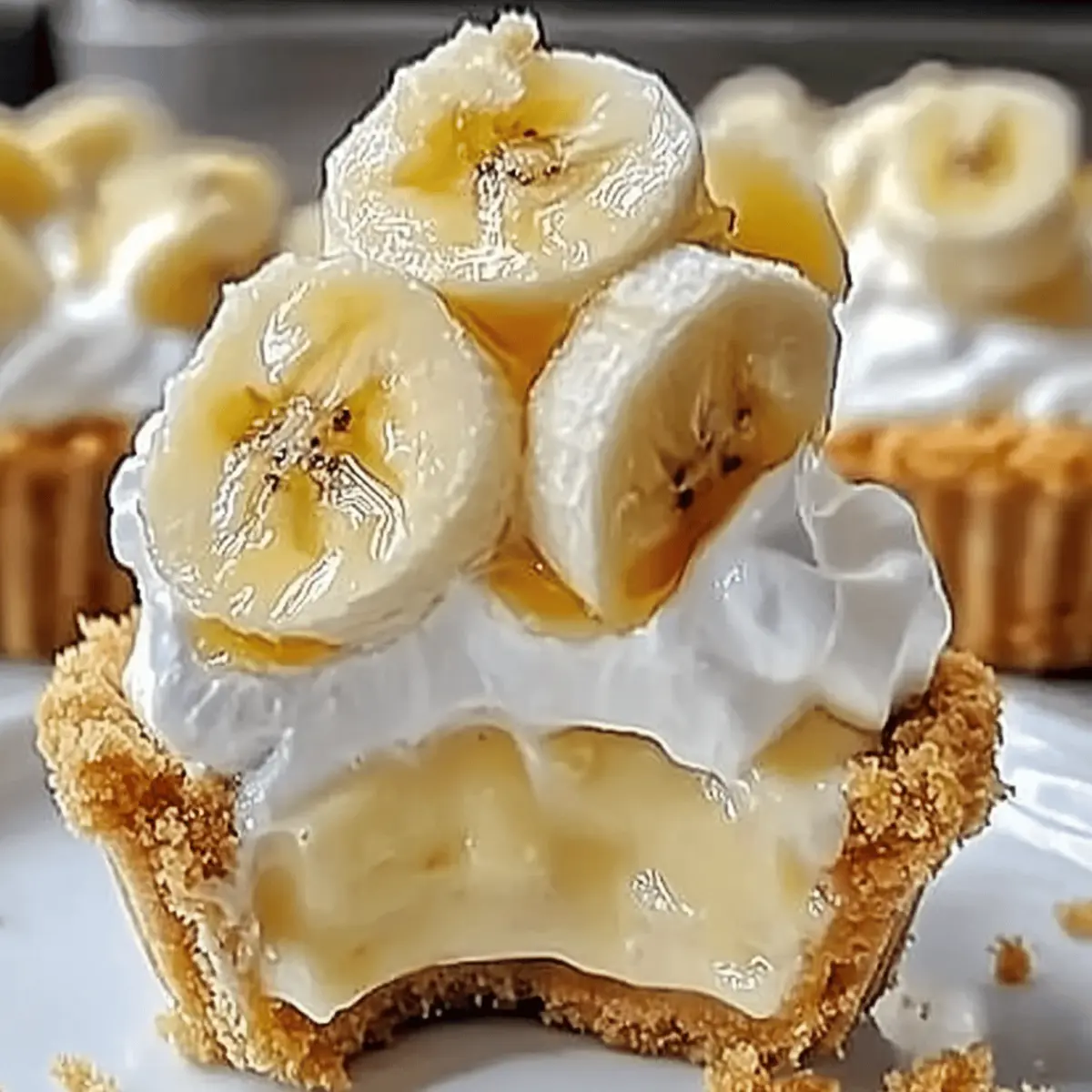 Irresistible No-Bake Mini Banana Cream Pies in Under 30 Minutes